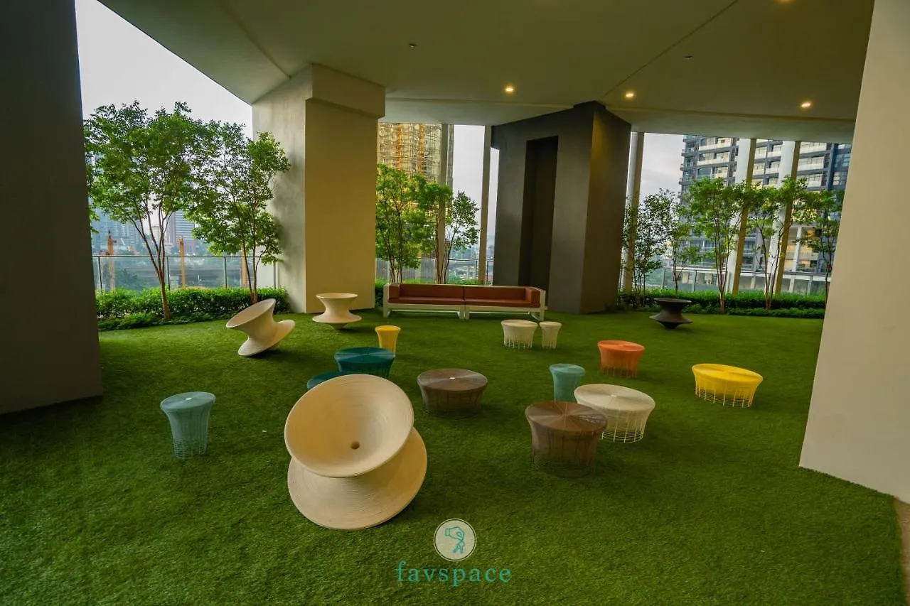 4 Min Drive Klcc - Stunning Kl City View - 5 Pax Apartment Kuala Lumpur