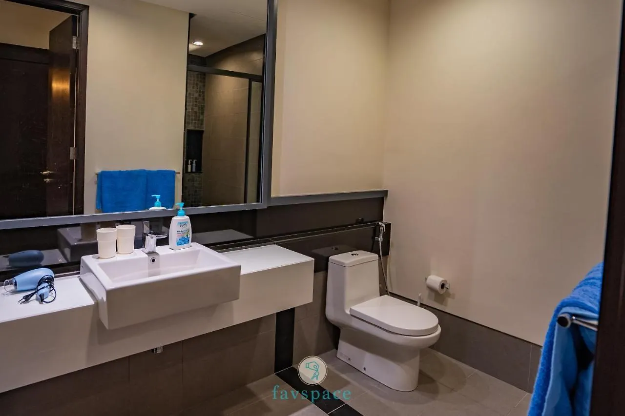 4 Min Drive Klcc - Stunning Kl City View - 5 Pax Apartment Kuala Lumpur
